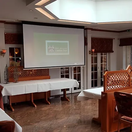 Hotel Feyen Grossefehn